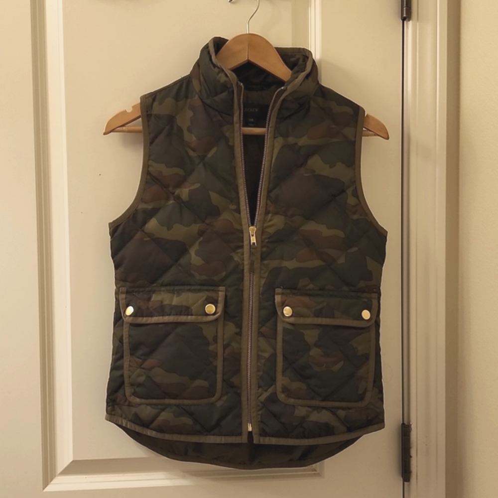 J Crew XXS camoflauge vest